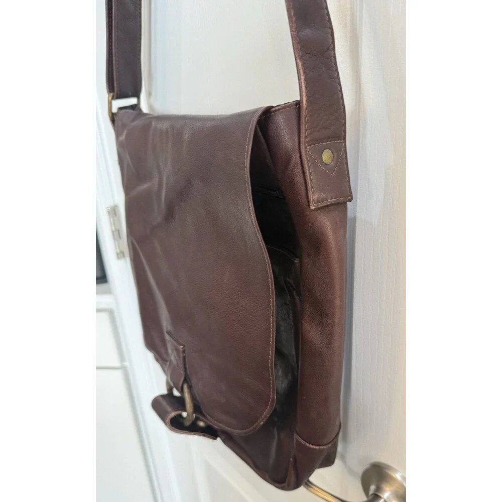 Messenger Bag Brown Large Crossbody Flap Made in Columbia Soft Leather